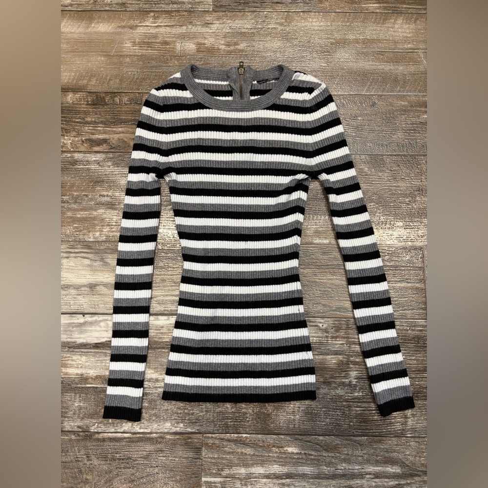 B+W Longsleeve